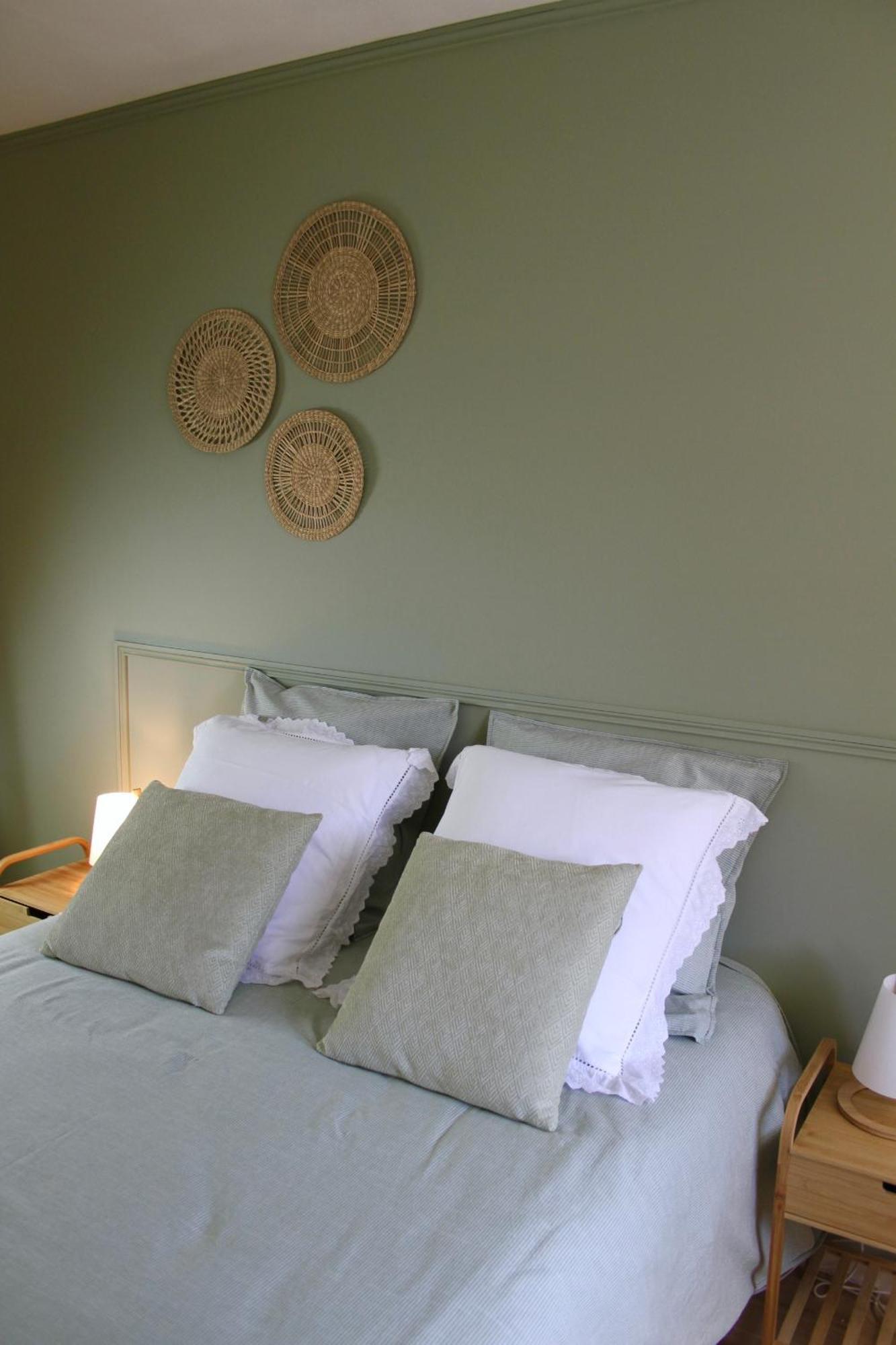 Chambres A La Maison Hermitage Aincourt Exterior foto